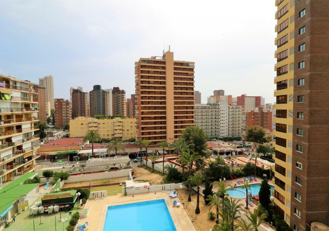 Versalles 7-32 *